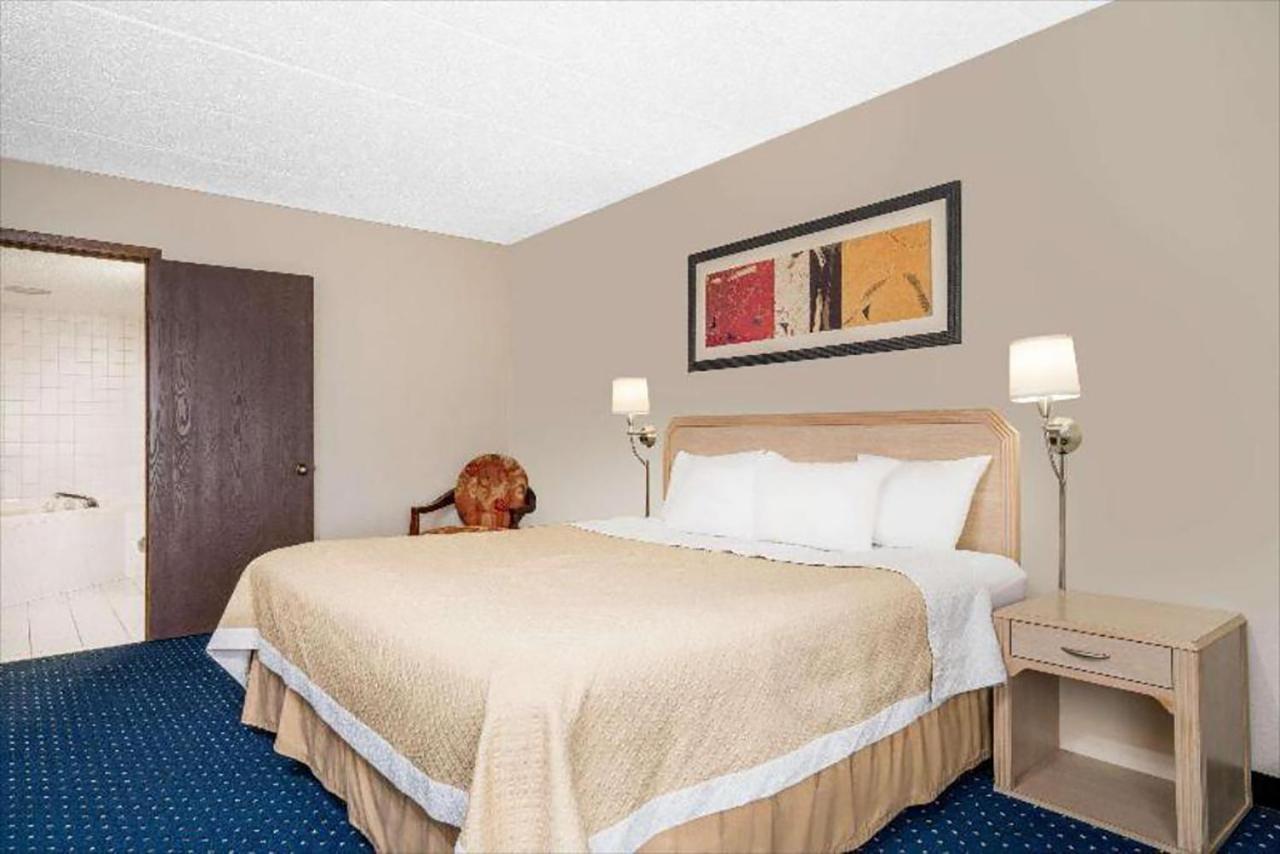 Days Inn Hotel & Conference Center La Crosse Ngoại thất bức ảnh