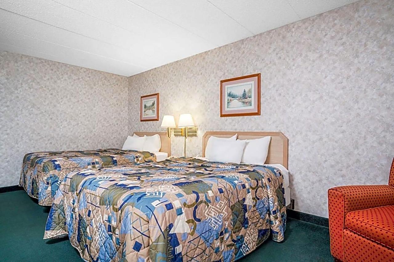 Days Inn Hotel & Conference Center La Crosse Ngoại thất bức ảnh