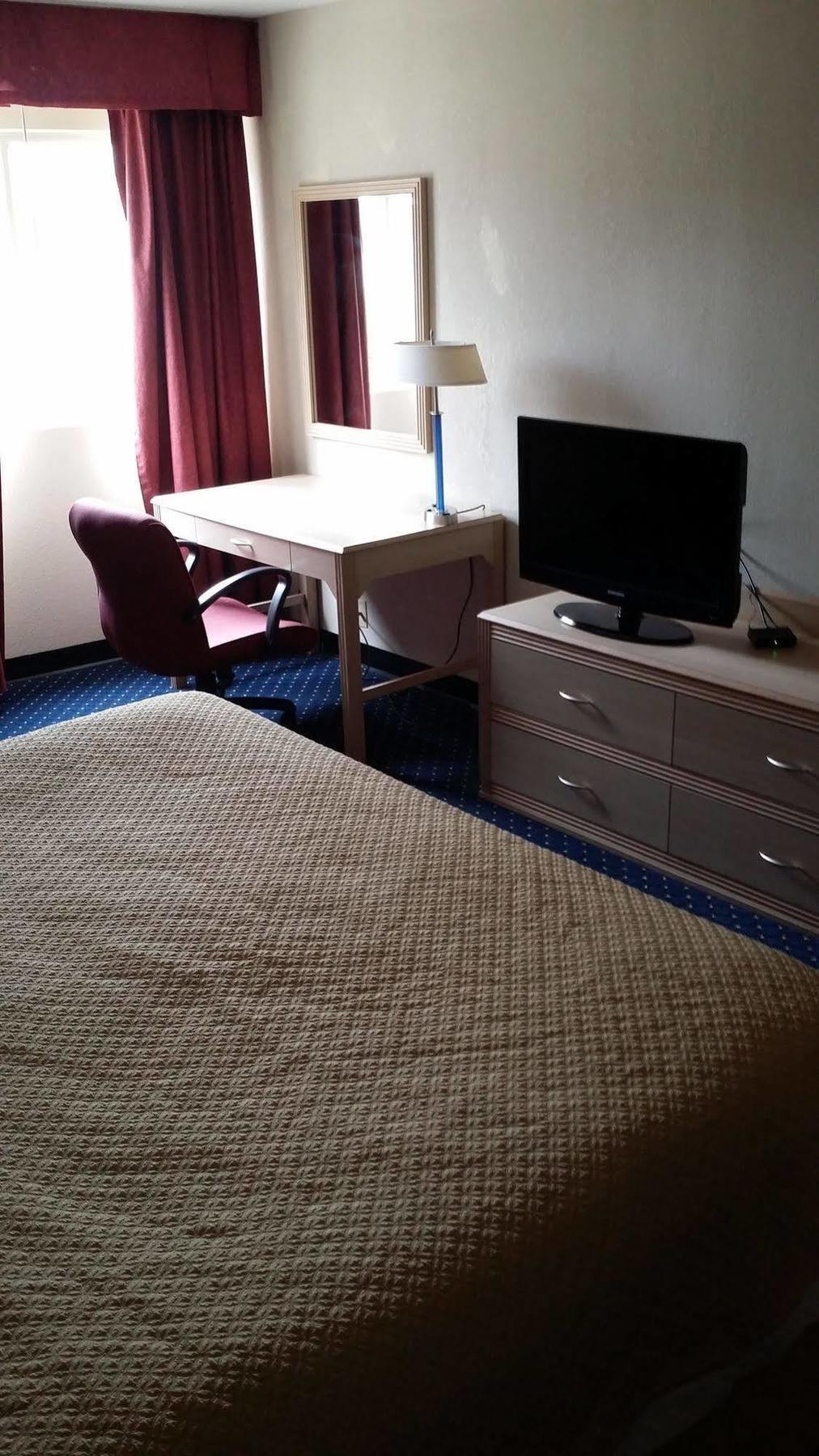 Days Inn Hotel & Conference Center La Crosse Ngoại thất bức ảnh